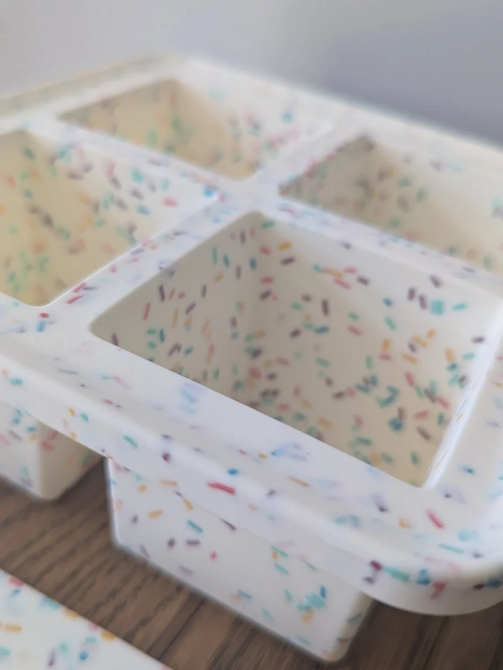 W&P Peak Extra Large Ice Cube Tray + Lid White Speckled Funfetti Silicone